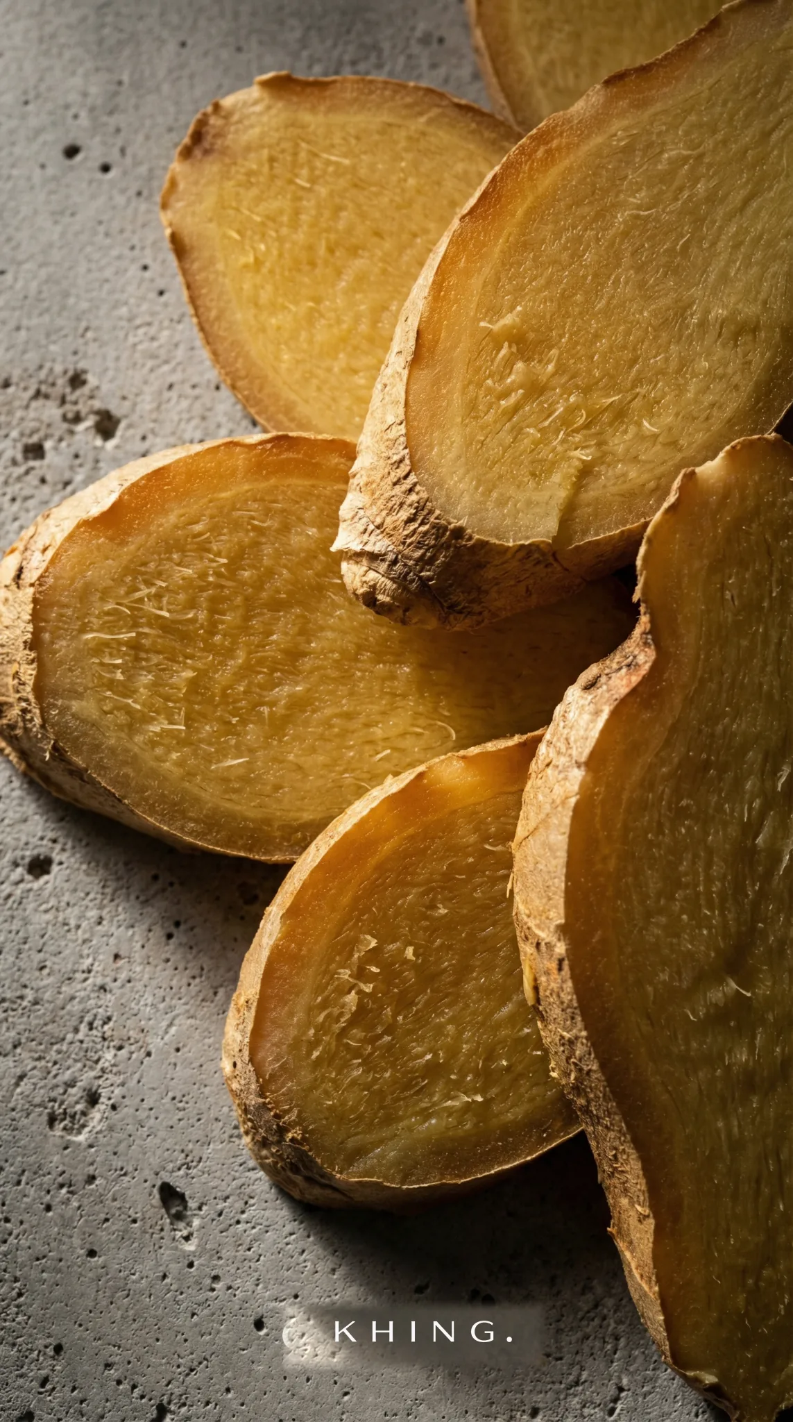 Fresh ginger slices